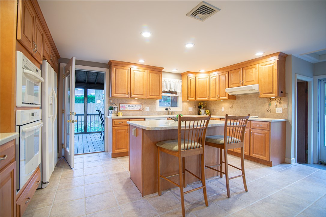 31 Park Forest Road Cranston, RI 02920 - Photo 12 of 50 Gallery Image 12