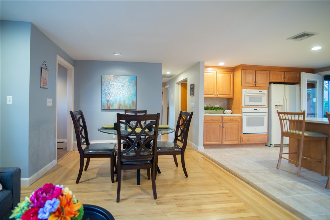31 Park Forest Road Cranston, RI 02920 - Photo 24 of 50 Gallery Image 24