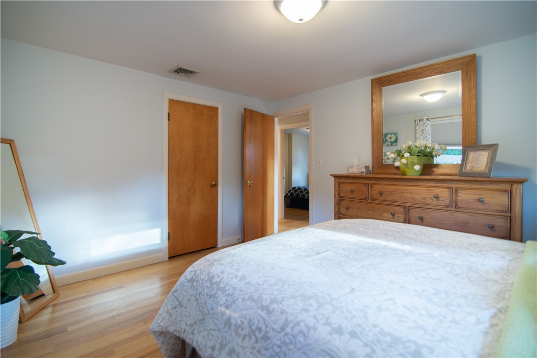 31 Park Forest Road Cranston, RI 02920 - Photo 29 of 50 Gallery Image 29