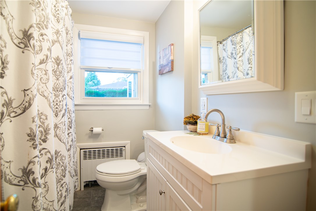 31 Park Forest Road Cranston, RI 02920 - Photo 34 of 50 Gallery Image 34