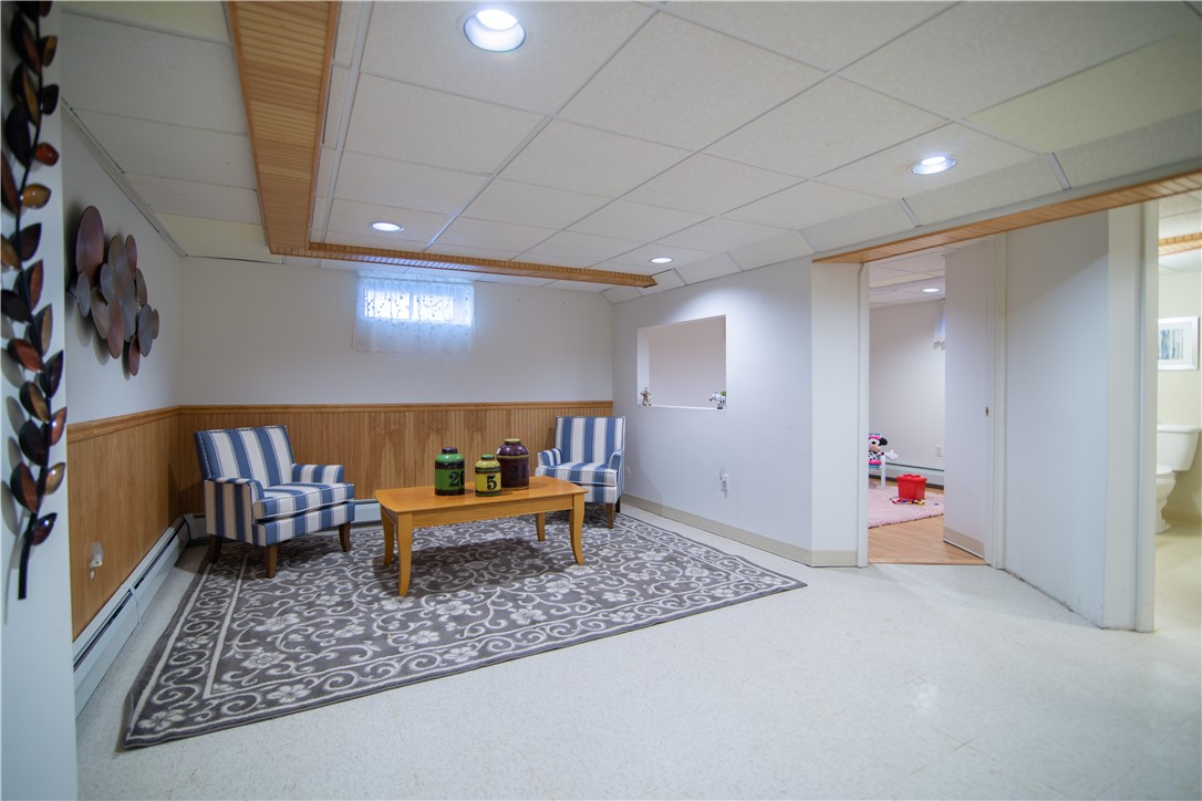 31 Park Forest Road Cranston, RI 02920 - Photo 38 of 50 Gallery Image 38