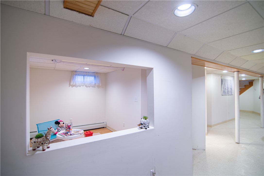 31 Park Forest Road Cranston, RI 02920 - Photo 42 of 50 Gallery Image 42