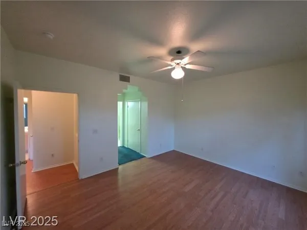 $209,900 | 2110 Los Feliz Street, Unit 1007, Las Vegas, NV 89156