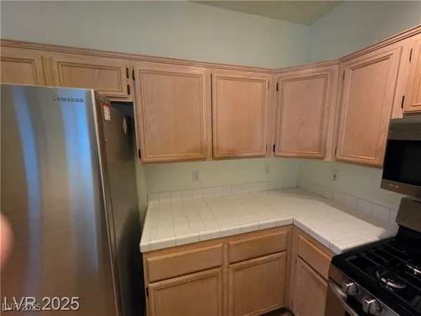 $209,900 | 2110 Los Feliz Street, Unit 1007, Las Vegas, NV 89156