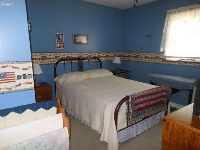 7075 Oak Road Vassar, MI 48768 - Photo 6 of 14 21205440-5.JPG