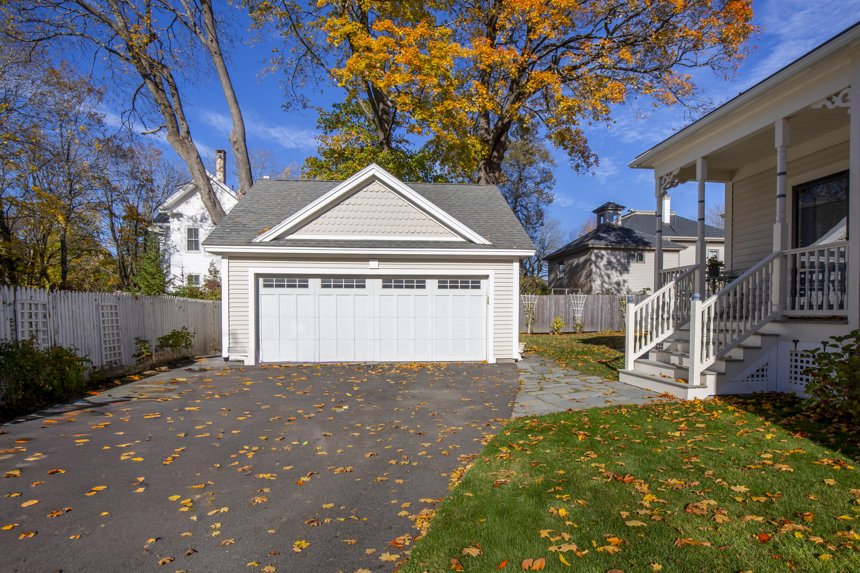 89 Summer Street Rockland, ME 04841 - Photo 2 of 28 52-89SummerSt-Rockland-KS