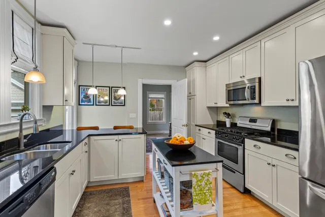 $449,000 | 89 Summer Street, Rockland, ME 04841