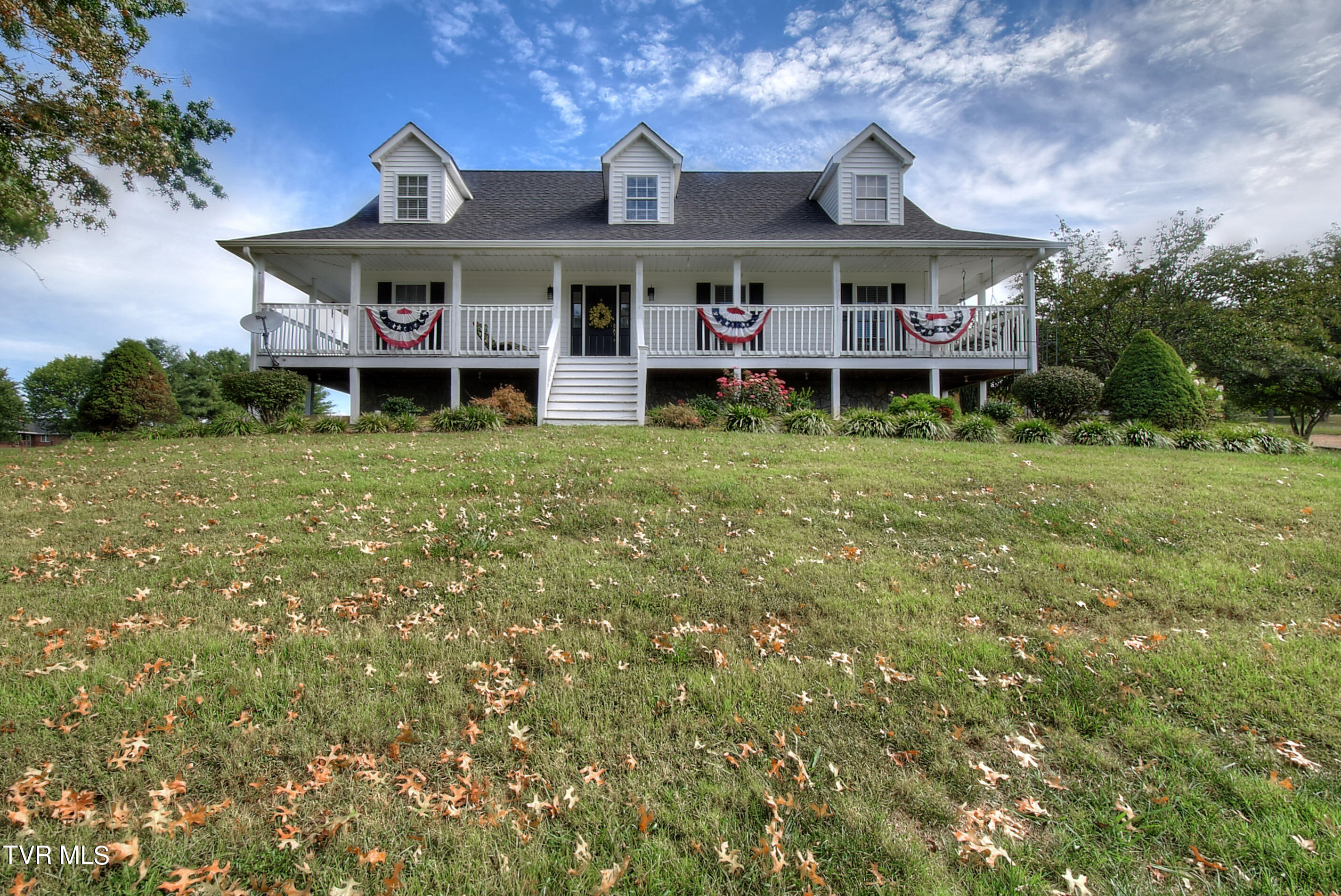 1034 Old State Rte 34 Jonesborough, TN 37659 - Photo 2 of 46 1