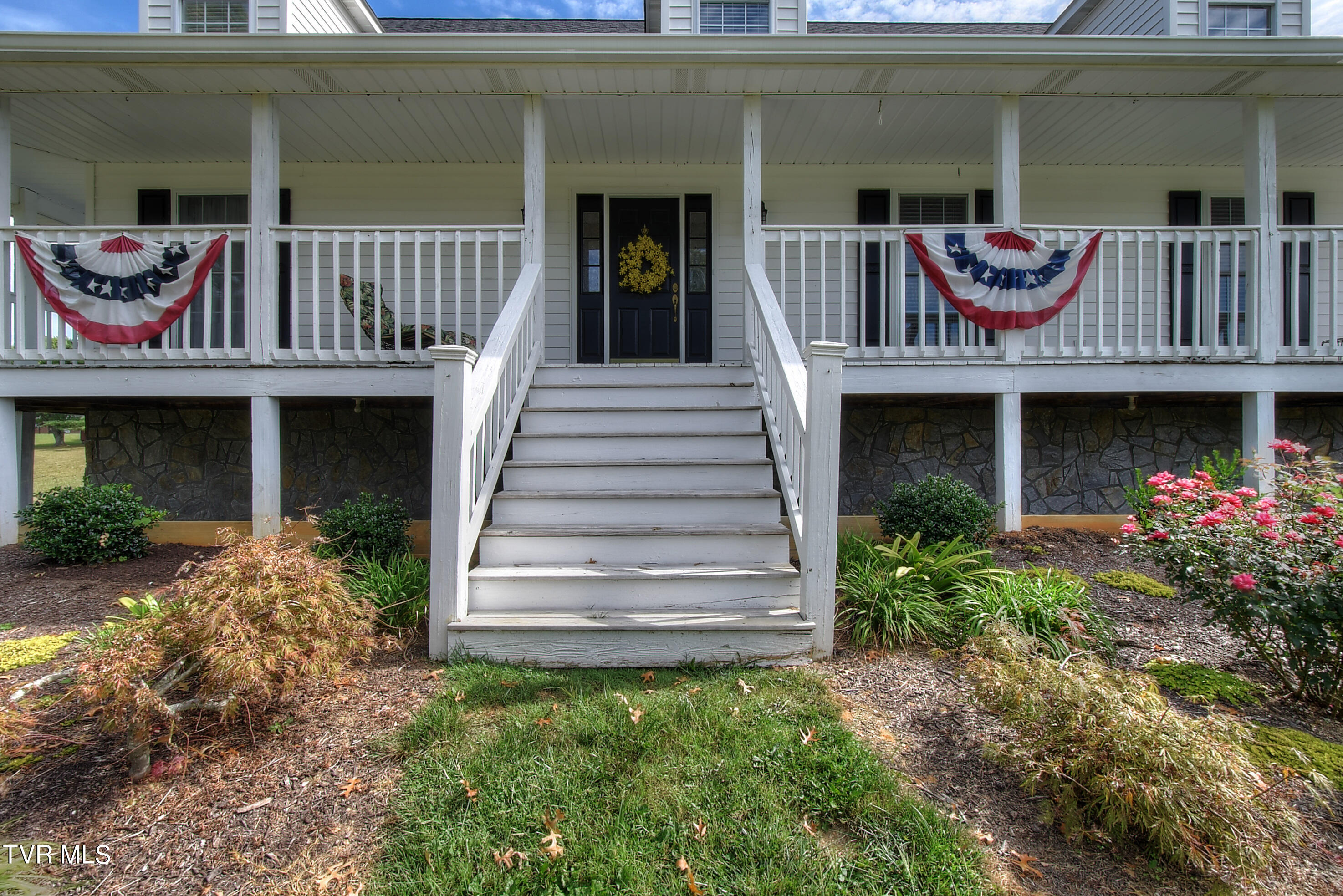 1034 Old State Rte 34 Jonesborough, TN 37659 - Photo 4 of 46 4