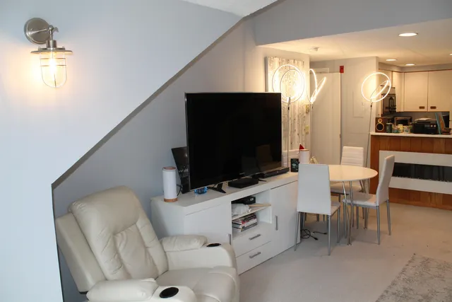 $349,900 | 48 Cooper Memorial Drive, Unit 415, Lincoln, NH 03251