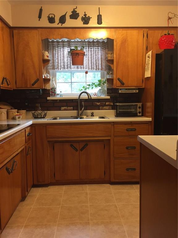 265 Cowanshannock Road Kittanning, PA 16201 - Photo 14 of 24