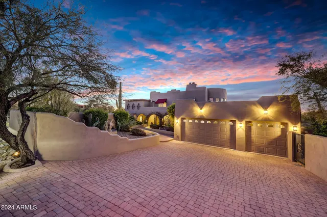 $1,800,000 | 6945 Ashler Hills Drive, Scottsdale, AZ 85266