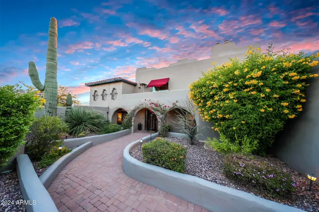 $1,800,000 | 6945 Ashler Hills Drive, Scottsdale, AZ 85266