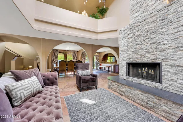 $1,800,000 | 6945 Ashler Hills Drive, Scottsdale, AZ 85266