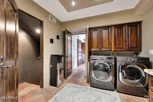 $1,800,000 | 6945 Ashler Hills Drive, Scottsdale, AZ 85266