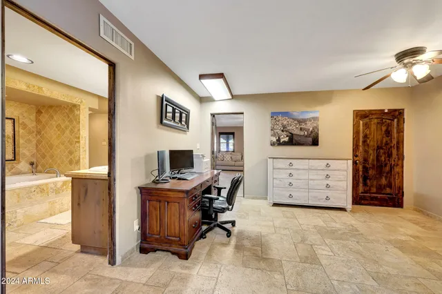 $1,800,000 | 6945 Ashler Hills Drive, Scottsdale, AZ 85266