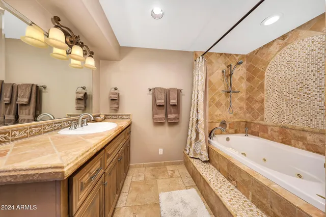 $1,800,000 | 6945 Ashler Hills Drive, Scottsdale, AZ 85266