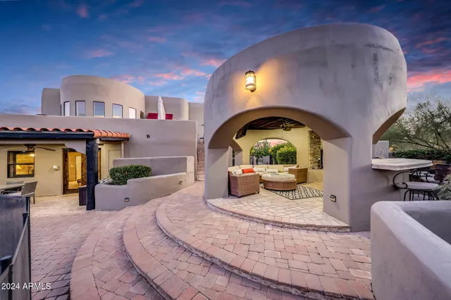 $1,800,000 | 6945 Ashler Hills Drive, Scottsdale, AZ 85266
