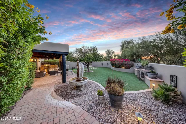 $1,800,000 | 6945 Ashler Hills Drive, Scottsdale, AZ 85266