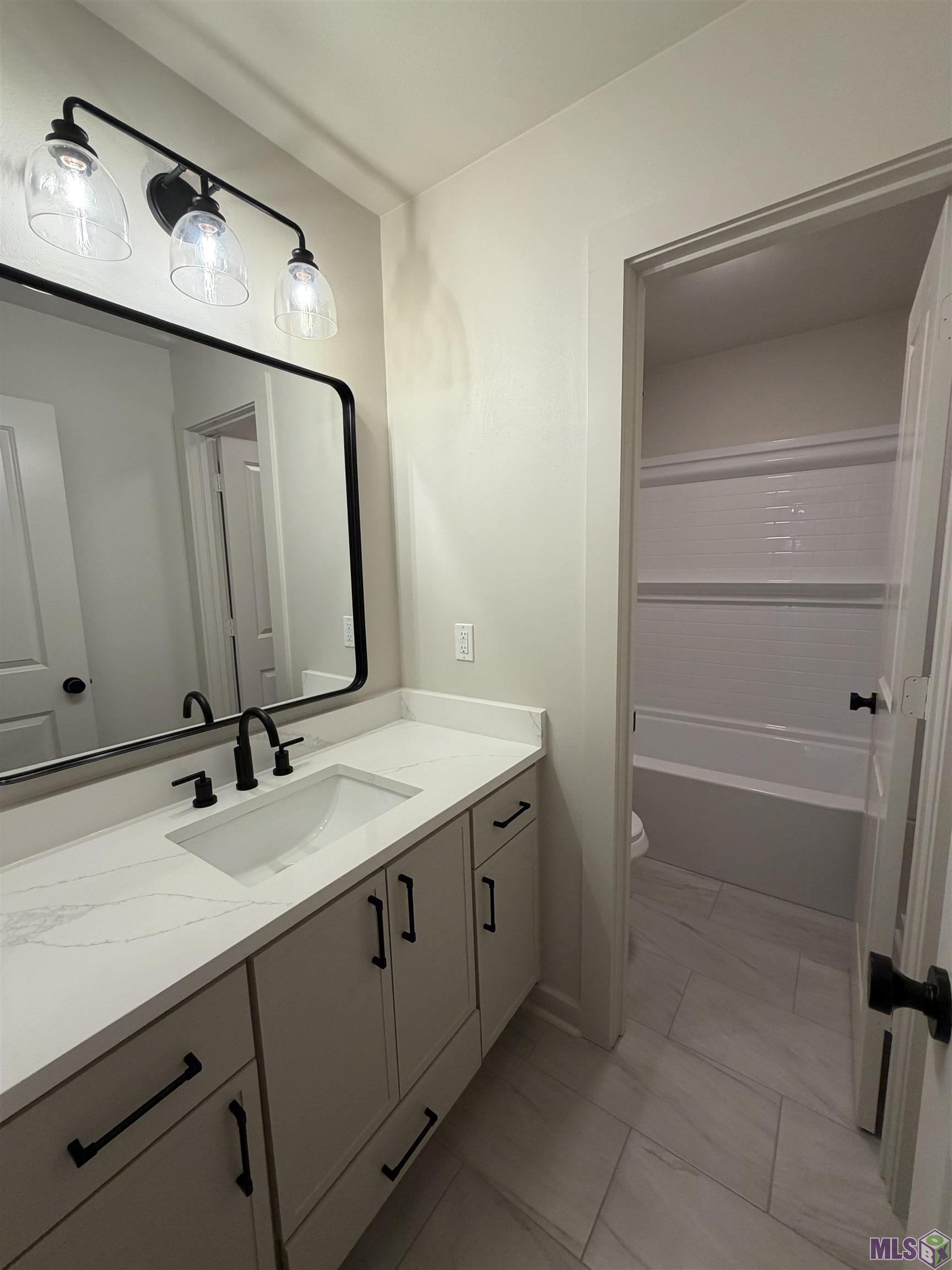 18358 Broussard Road Prairieville, LA 70769 - Photo 17 of 21 Gallery Image 17