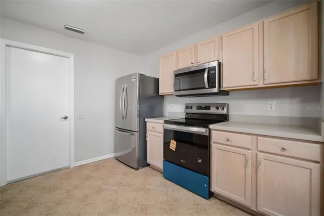 $269,900 | Undisclosed Address, Riverview, FL 33578
