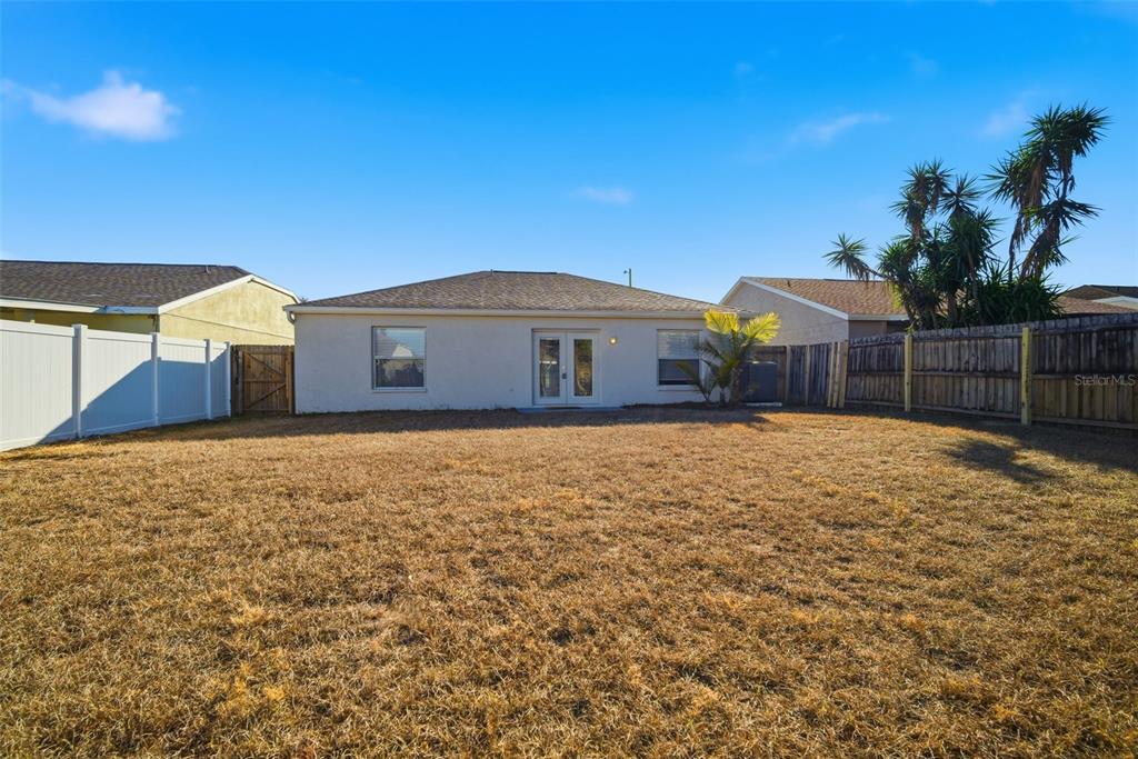 12407 Dawn Vista Drive Riverview, FL 33578 - Photo 43 of 44 a front view of a house with a yard
