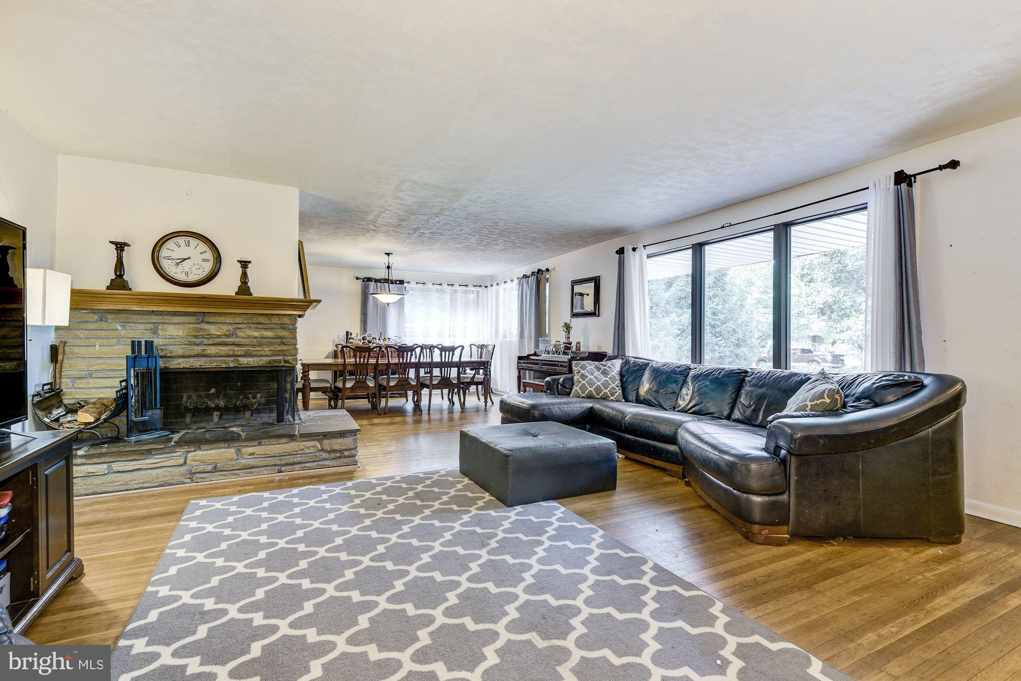 9 Greenvale Road Moorestown, NJ 08057 - Photo 4 of 27