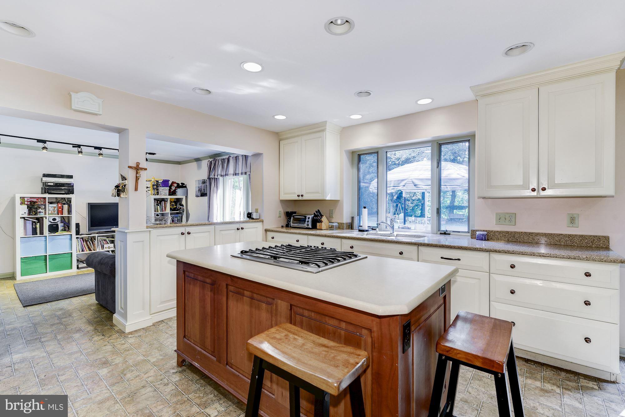 9 Greenvale Road Moorestown, NJ 08057 - Photo 8 of 27