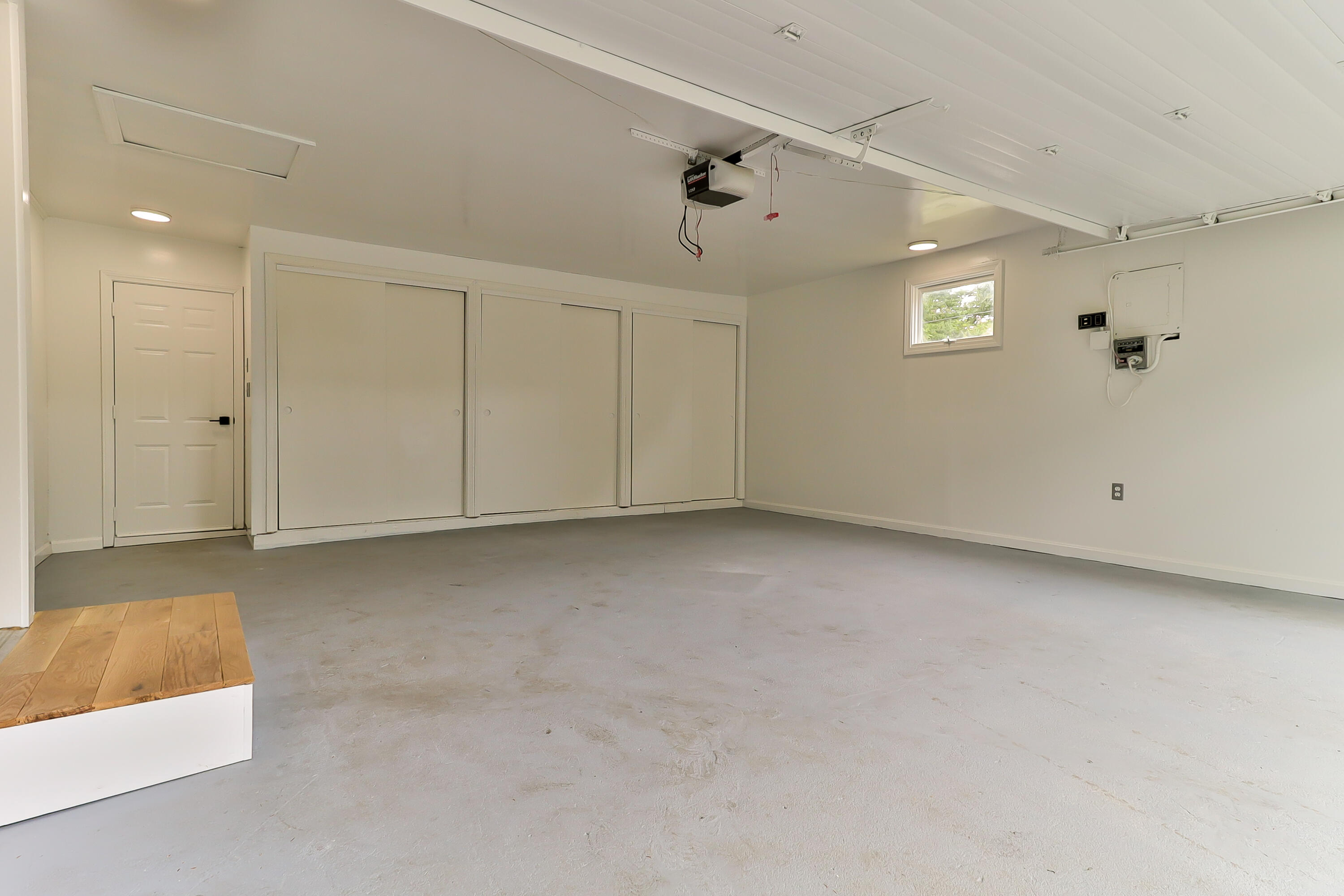 7 Guildford Road Centerville, MA 02632 - Photo 26 of 28 a view of an empty room