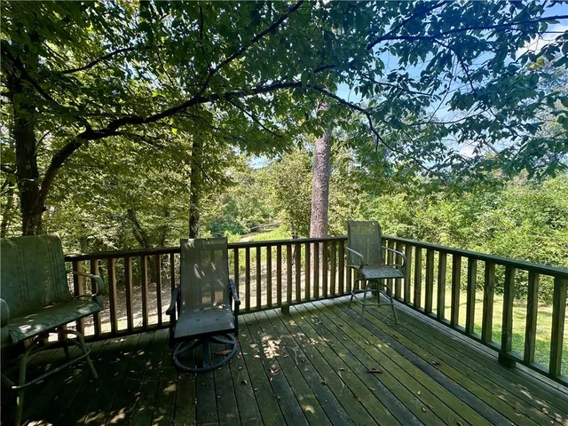 $297,000 | 29760 Clinton Threeton Drive, Albany, LA 70711