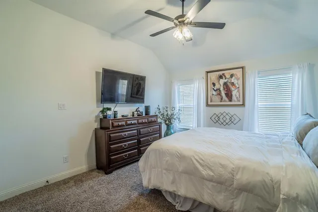 $350,000 | 929 Tesslynn Avenue, Godley, TX 76044