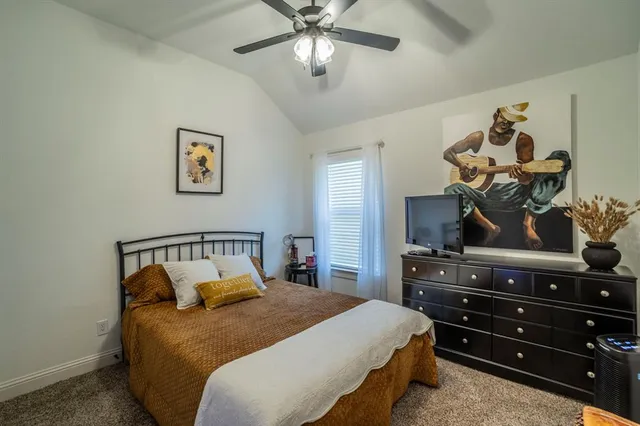 $350,000 | 929 Tesslynn Avenue, Godley, TX 76044