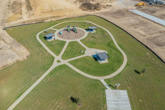 $350,000 | 929 Tesslynn Avenue, Godley, TX 76044