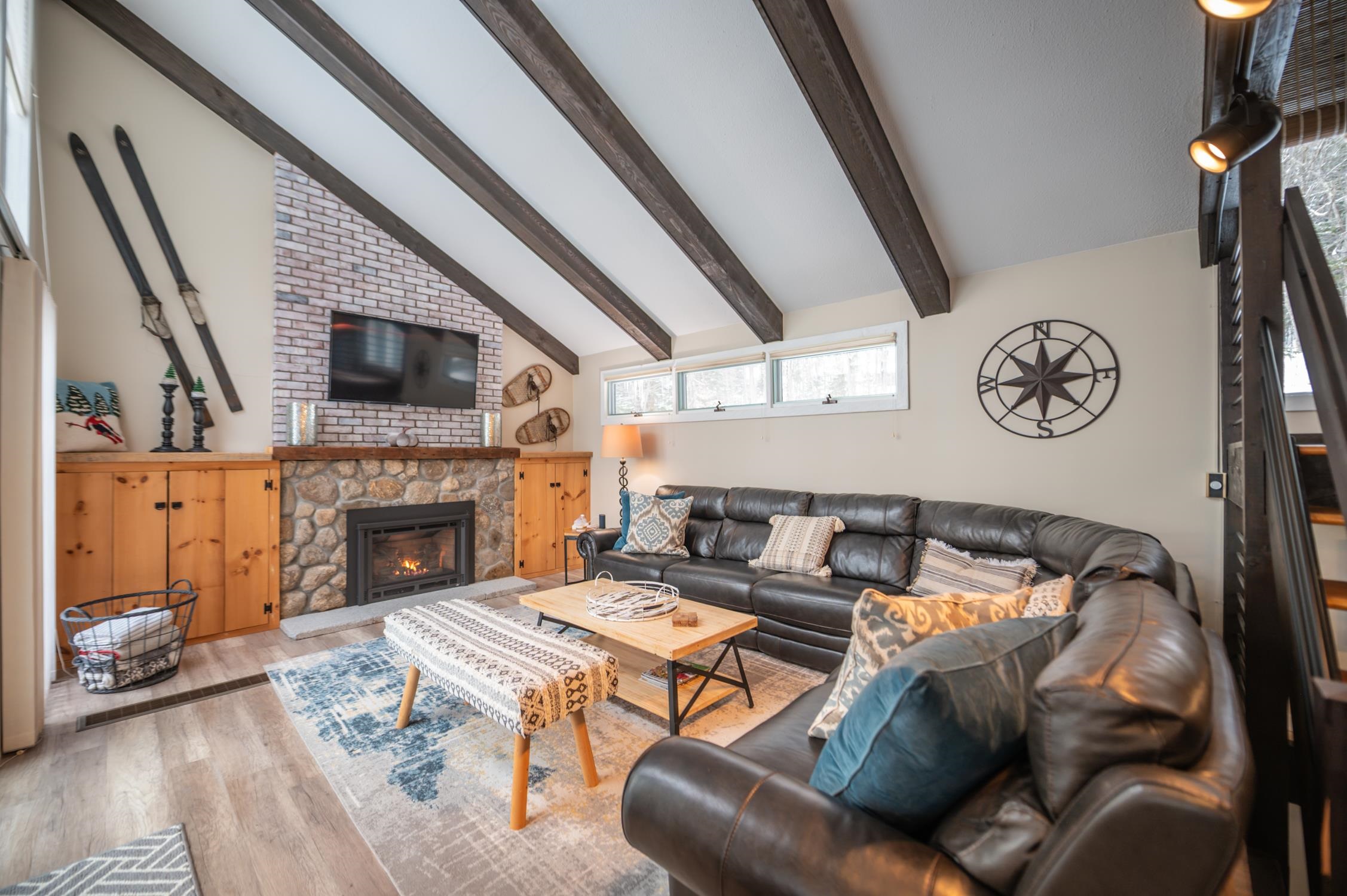 96 Big Bend Loop Wilmington, VT 05363 - Photo 2 of 38