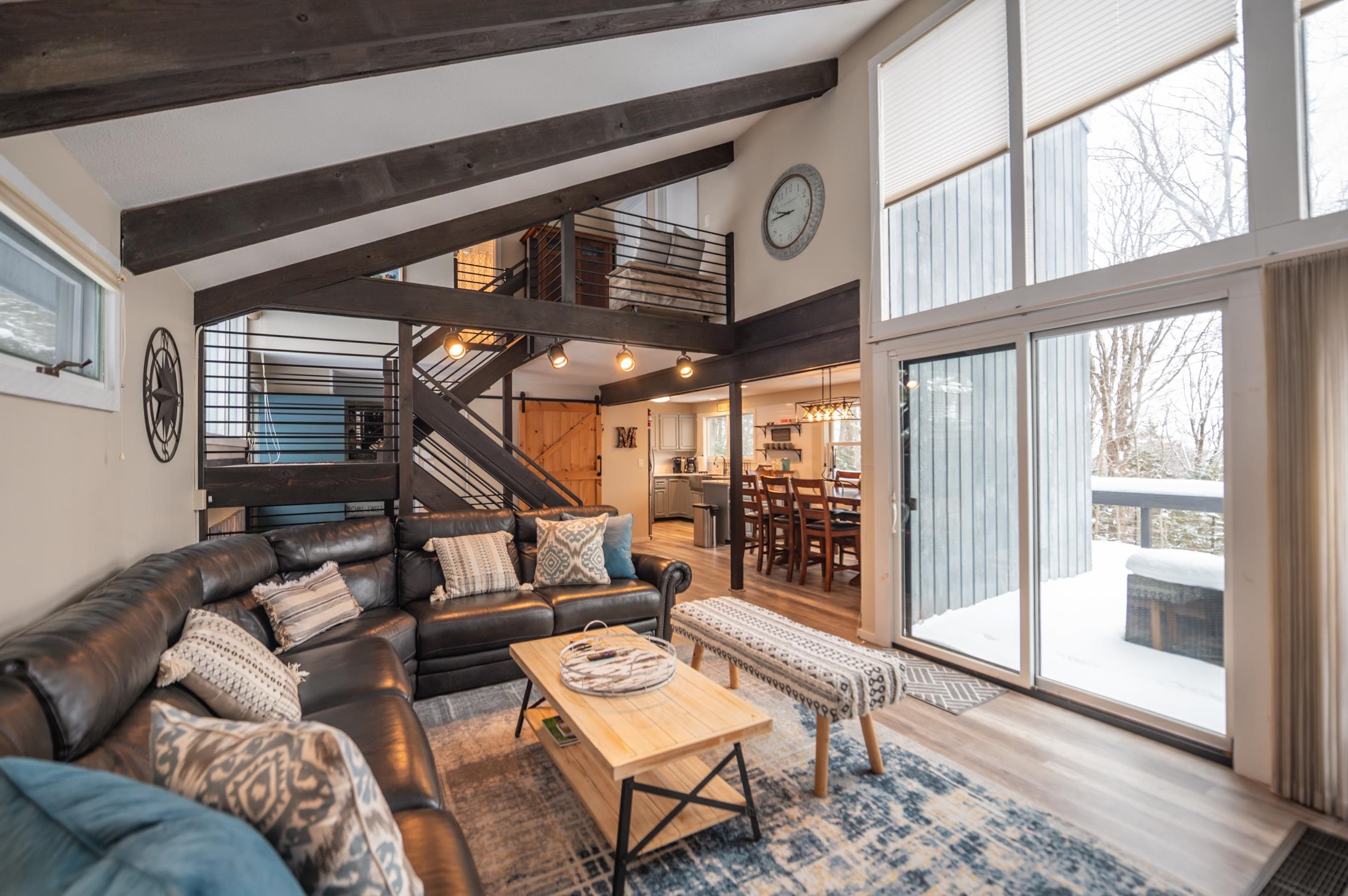 96 Big Bend Loop Wilmington, VT 05363 - Photo 5 of 38