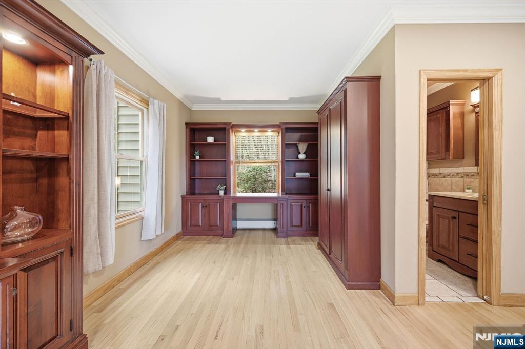 219 Snake Den Road Wanaque, NJ 07465 - Photo 7 of 50