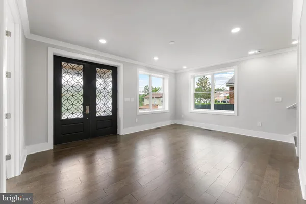 $1,599,900 | 1610 12th Street South, Arlington, VA 22204
