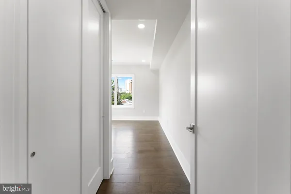 $1,599,900 | 1610 12th Street South, Arlington, VA 22204