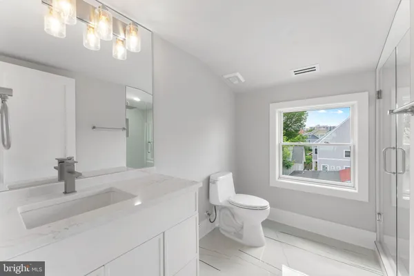 $1,599,900 | 1610 12th Street South, Arlington, VA 22204