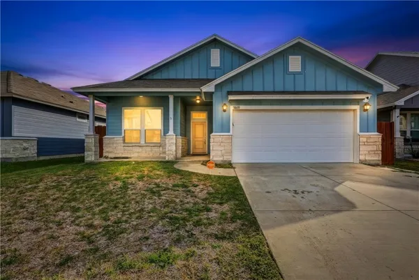 $2,500 | 9609 Sedalia Trail, Corpus Christi, TX 78410