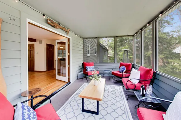 $784,000 | 50204 Hicks Avenue, New Buffalo, MI 49117
