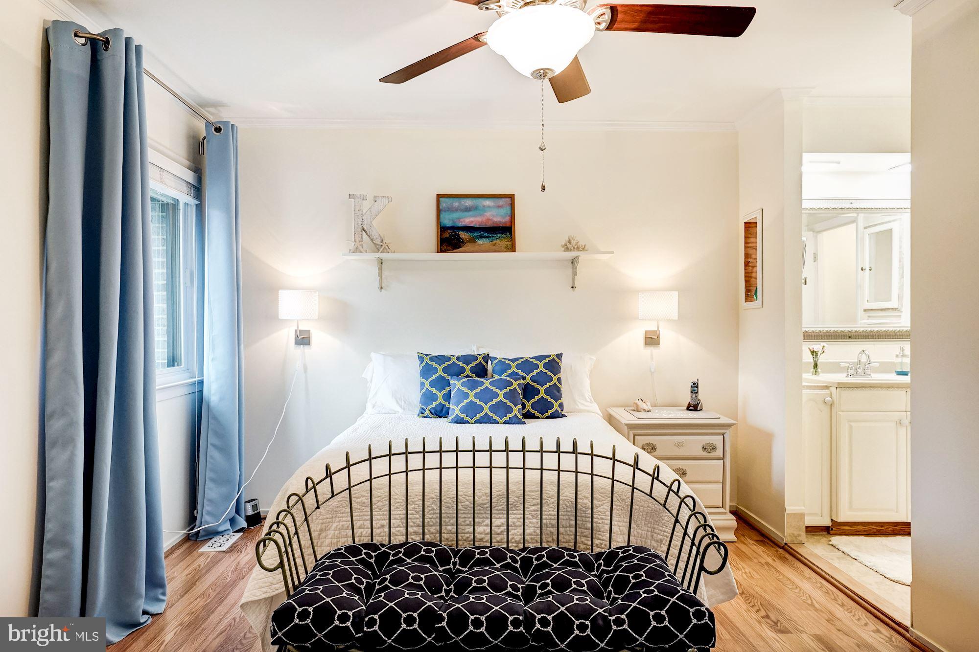 8552 Gwynedd Way Springfield, VA 22153 - Photo 26 of 37 Upper Level Master Bedroom!