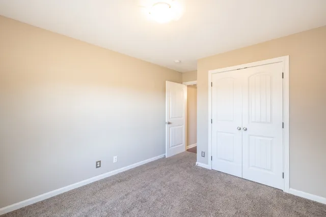 $2,800 | 3621 Old Highway 48, Clarksville, TN 37040