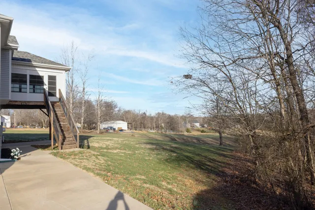 $2,800 | 3621 Old Highway 48, Clarksville, TN 37040