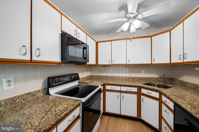 $285,000 | 3 Rumford Drive, Unit 202, Baltimore, MD 21228