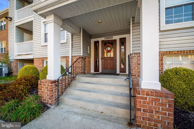 $285,000 | 3 Rumford Drive, Unit 202, Baltimore, MD 21228
