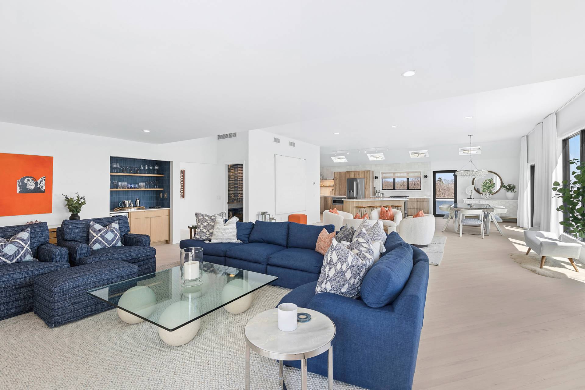 11 Fairview Road Montauk, NY 11954 - Photo 5 of 38 a living room with furniture and a table