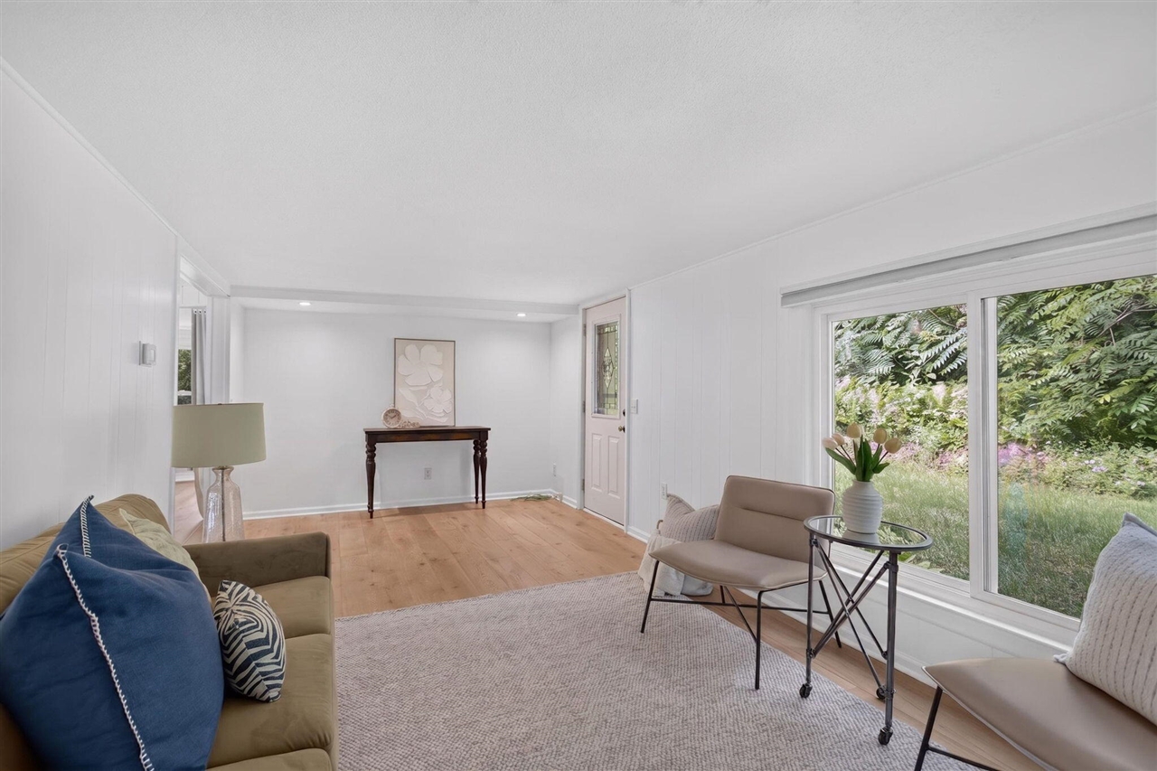 8727 Lansing Avenue Rives Junction, MI 49277 - Photo 6 of 67
