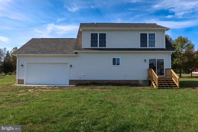 $425,000 | 7 Buckland Parkway, East New Market, MD 21631