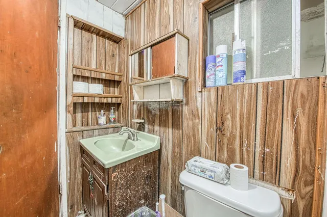 an empty room with window